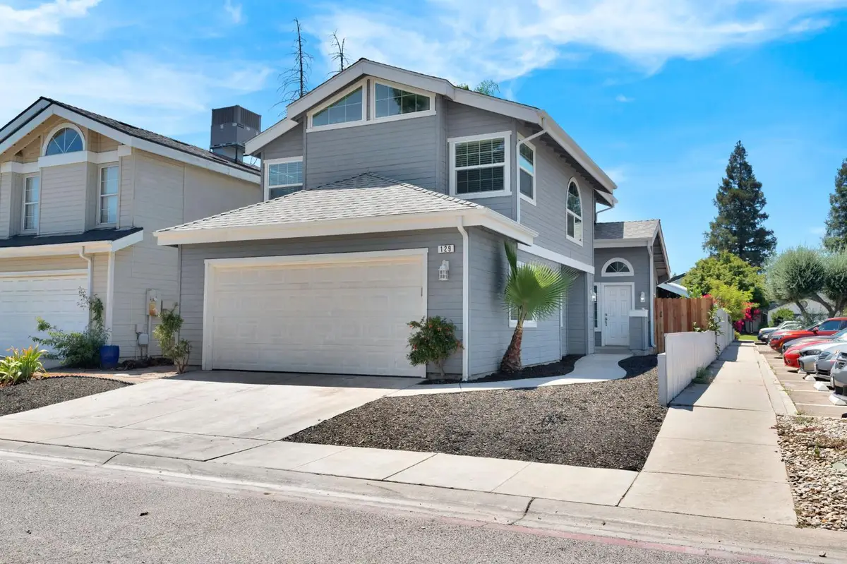 3065 N Marty Avenue #129, Fresno, CA 93722 - #1