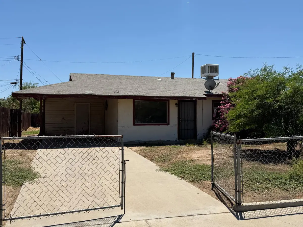1255 Jordan, Hanford, CA 93230 - #1