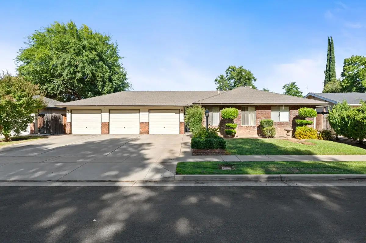 6451 N Wishon Avenue, Fresno, CA 93704 - #1