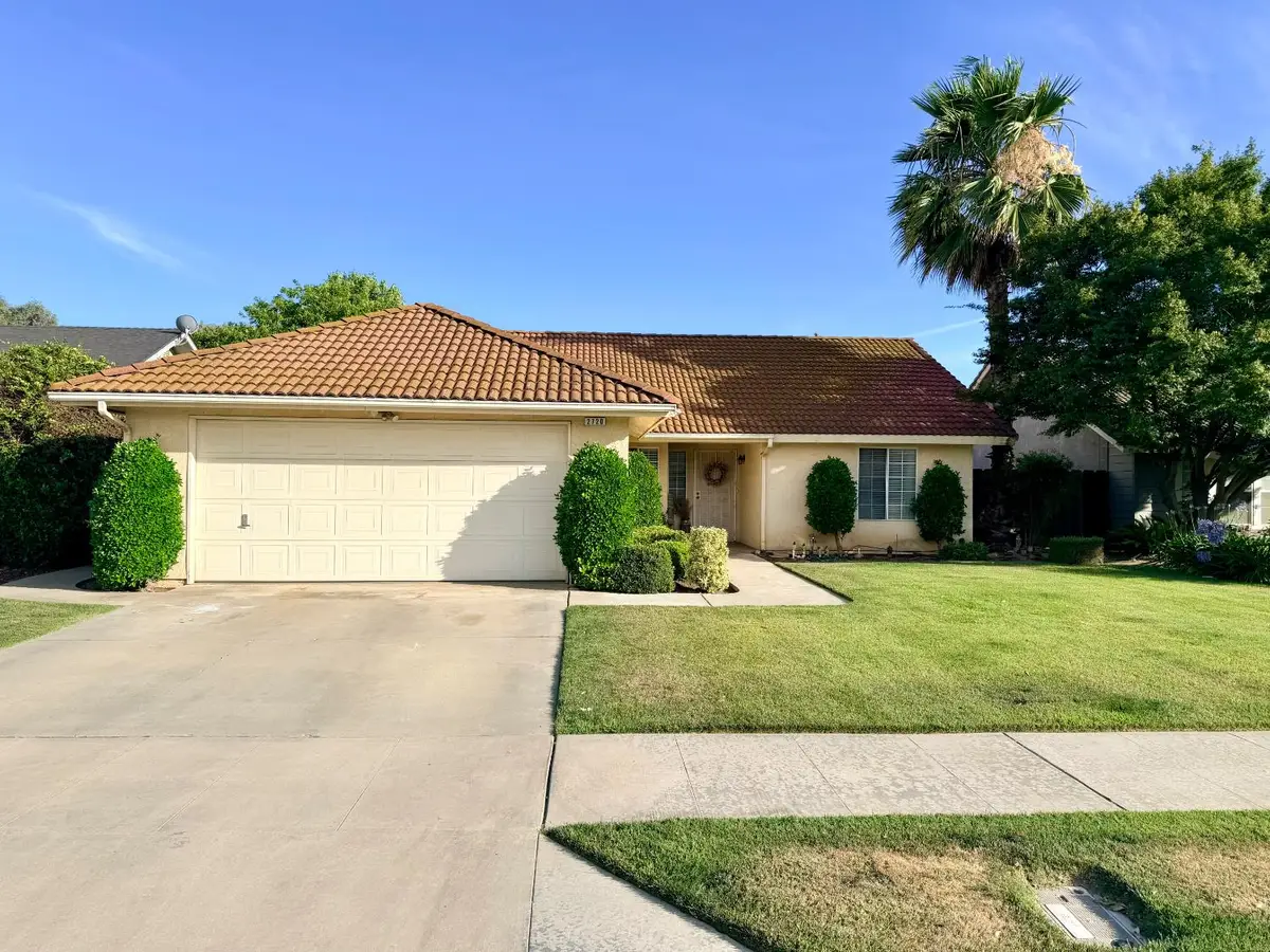 2720 Driftwood Drive, Madera, CA 93637 - #1