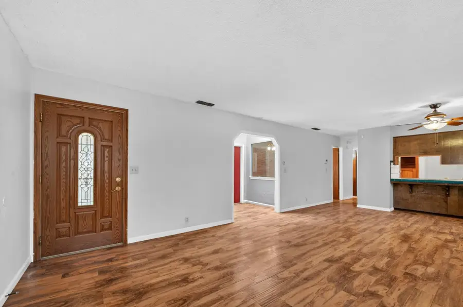 4236 N Cornelia Avenue, Fresno, CA 93722 - #3