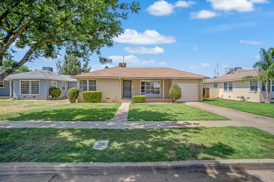 1422 W Flint Way, Fresno, CA 93705 - #2