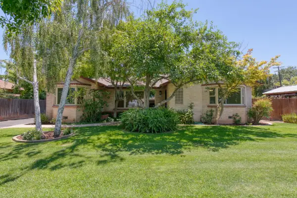 920 E Sierra Madre, Fresno, CA 93704