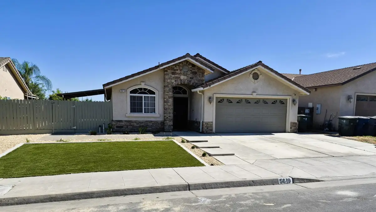 5619 W University Avenue, Fresno, CA 93722 - #1