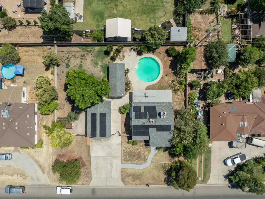 5012 E Belmont Avenue, Fresno, CA 93727 - #2