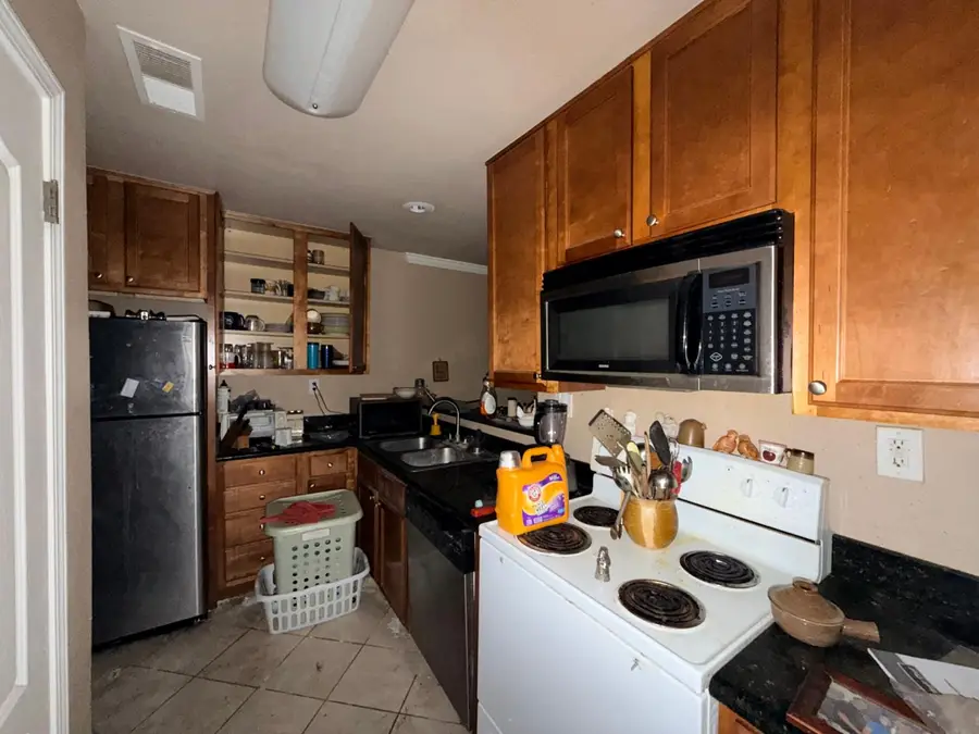 7178 N Fruit Avenue #116, Fresno, CA 93711 - #2