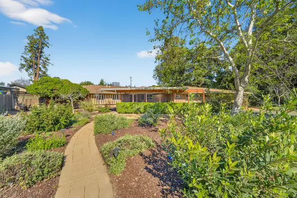 4872 N Arcade Avenue, Fresno, CA 93704