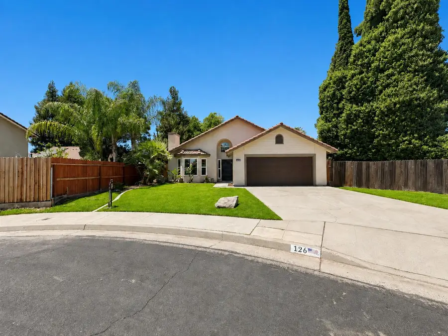126 Kelly, Clovis, CA 93611 - #3