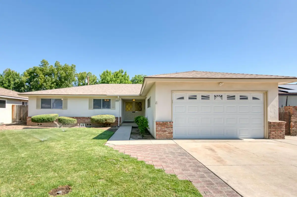 4839 E Santa Ana Avenue, Fresno, CA 93726 - #1