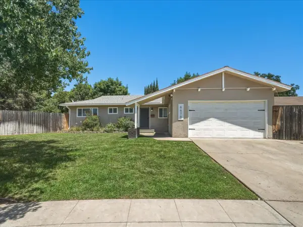 6676 N Wolters Avenue, Fresno, CA 93710