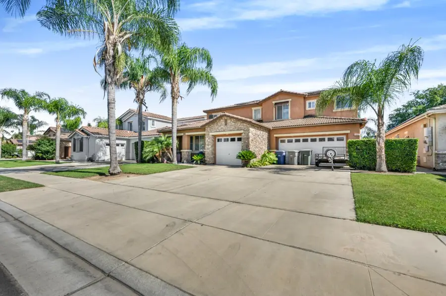 2835 Myrtle Avenue, Sanger, CA 93657 - #3