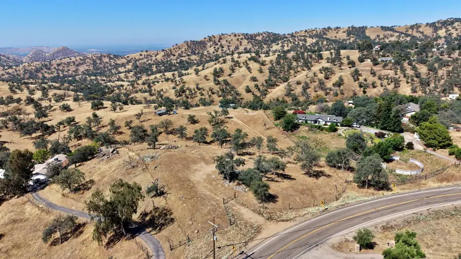 1 Apn# 185-350-49s Rd, Yokuts Valley, CA 93675 - #2