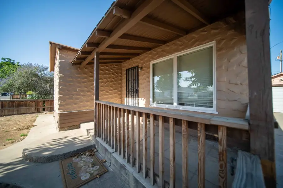 212 Buchanan, Coalinga, CA 93210 - #2
