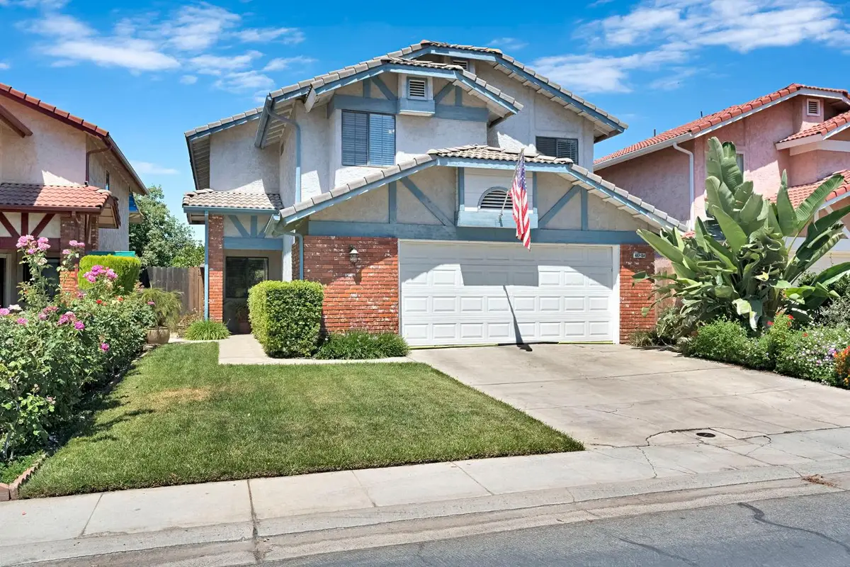 467 E Alluvial Avenue #104, Fresno, CA 93720 - #1