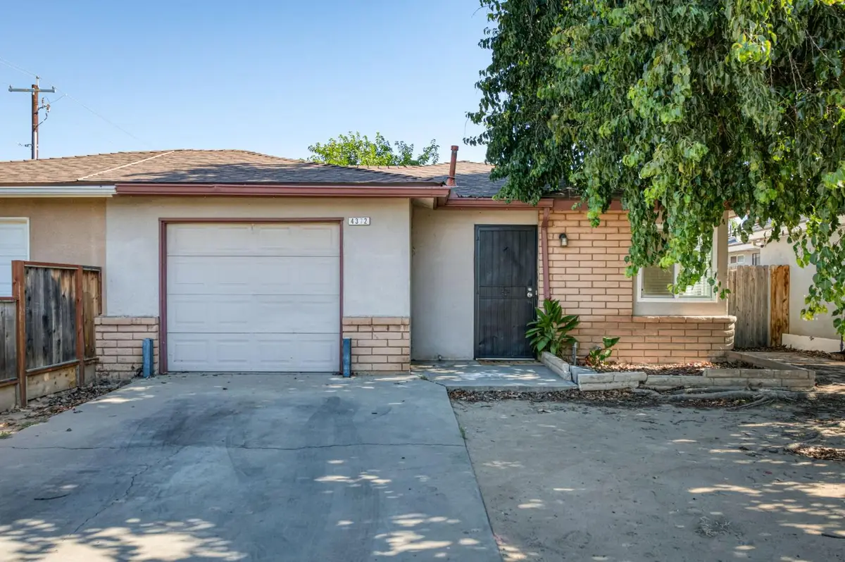4372 N Cornelia Avenue, Fresno, CA 93722 - #1