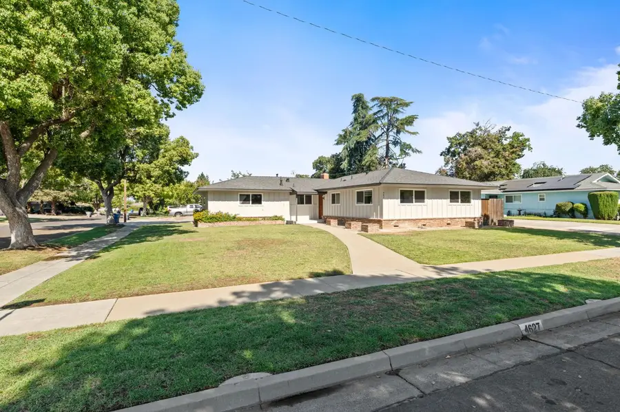 4627 N Ila Avenue, Fresno, CA 93705 - #2