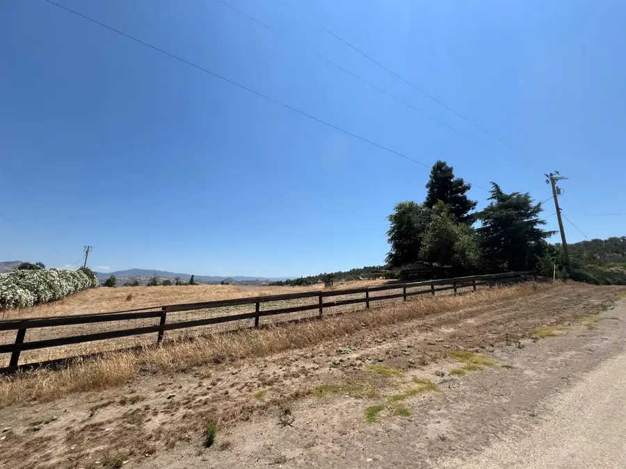 32644 Quail Lane, Yokuts Valley, CA 93675 - #3