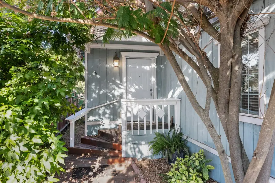 9360 N Blackstone #195, Fresno, CA 93720 - #3