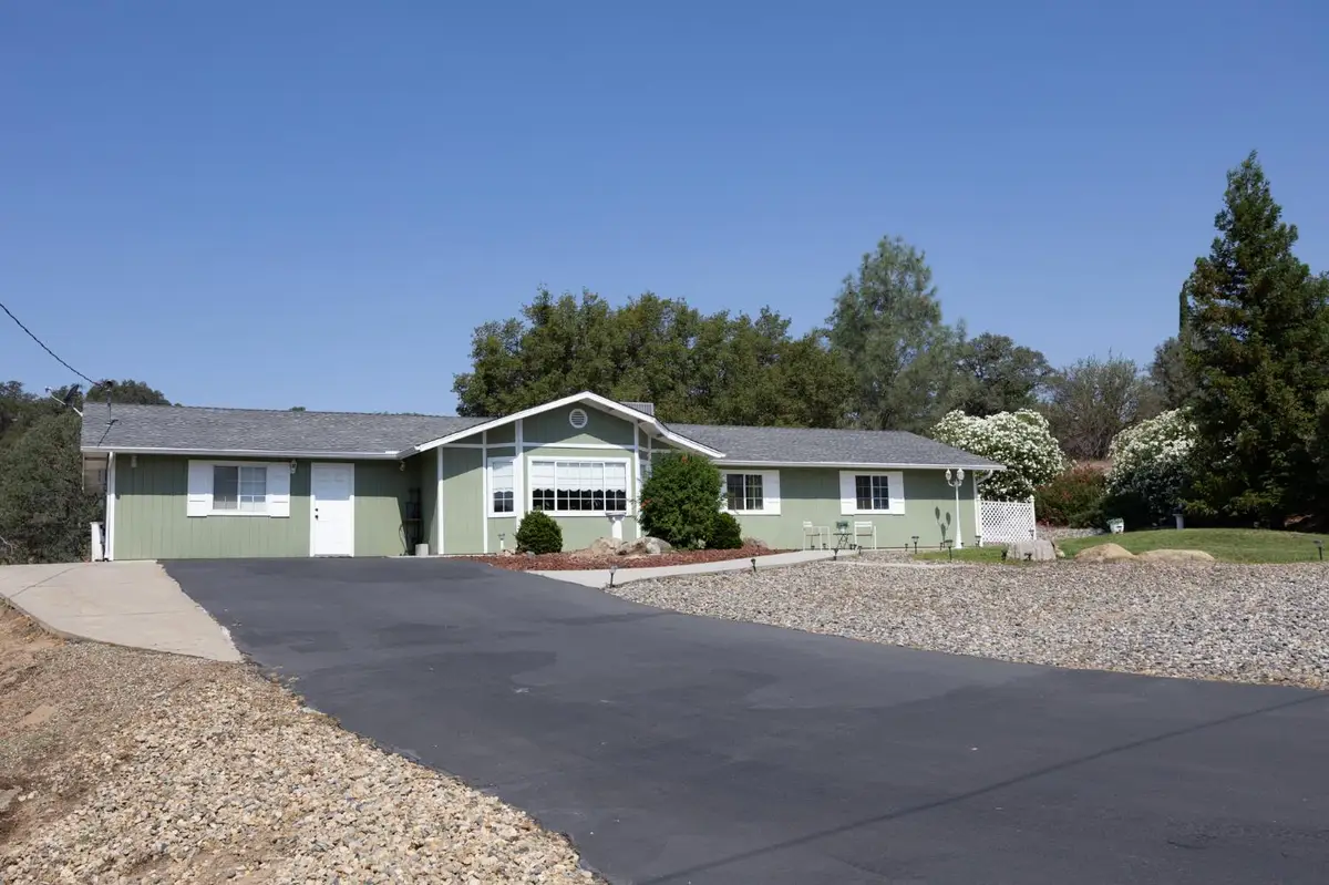 30572 Titan Drive, Coarsegold, CA 93614 - #1
