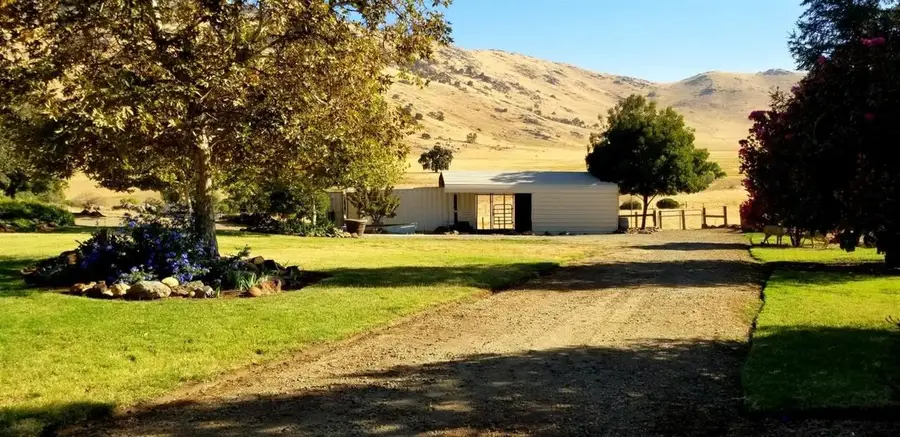 20351 Thermal Road, Sanger, CA 93657 - #2