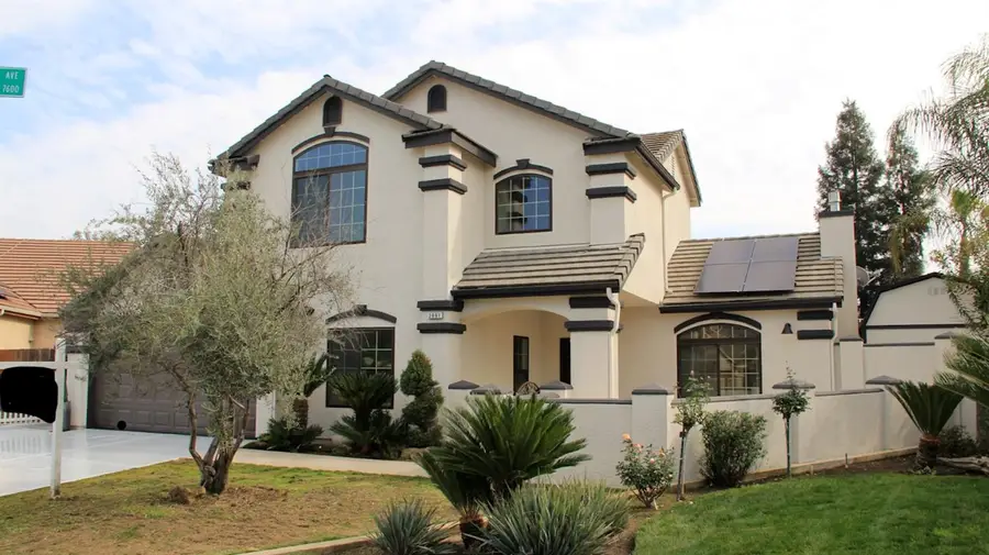 2991 E Cromwell Avenue, Fresno, CA 93720 - #2