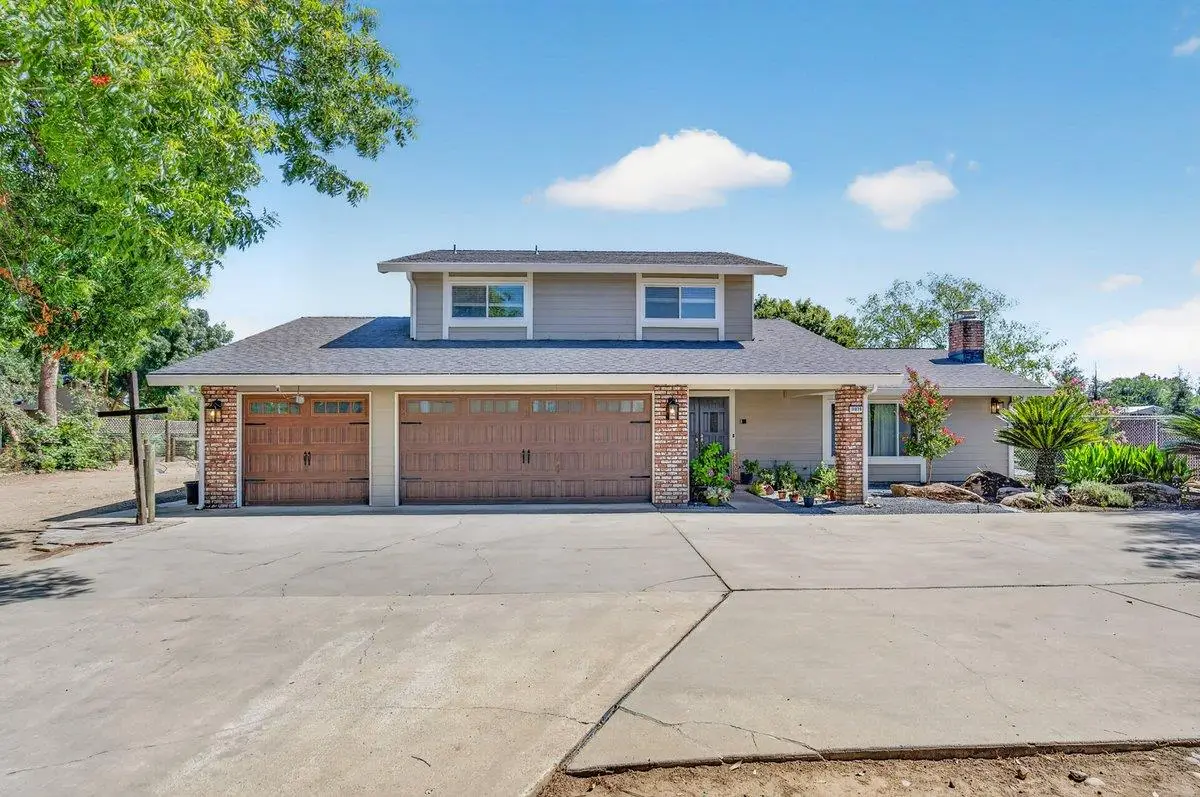 11839 E Ashlan Avenue, Sanger, CA 93657 - #1