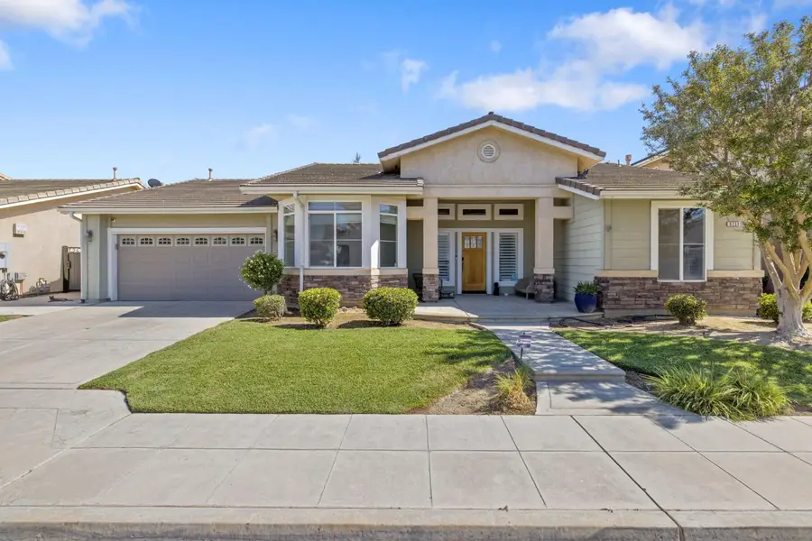 6733 W Dovewood Lane, Fresno, CA 93723 - #2