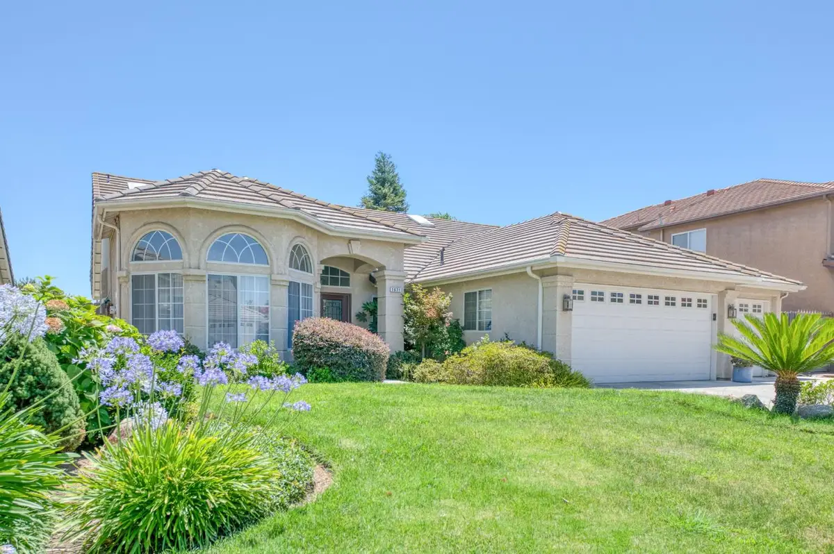 1671 E Granada Avenue, Fresno, CA 93720 - #1