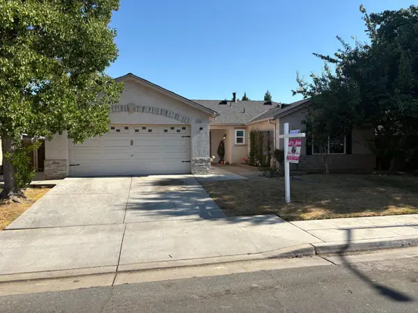 5583 W Floradora Avenue, Fresno, CA 93722