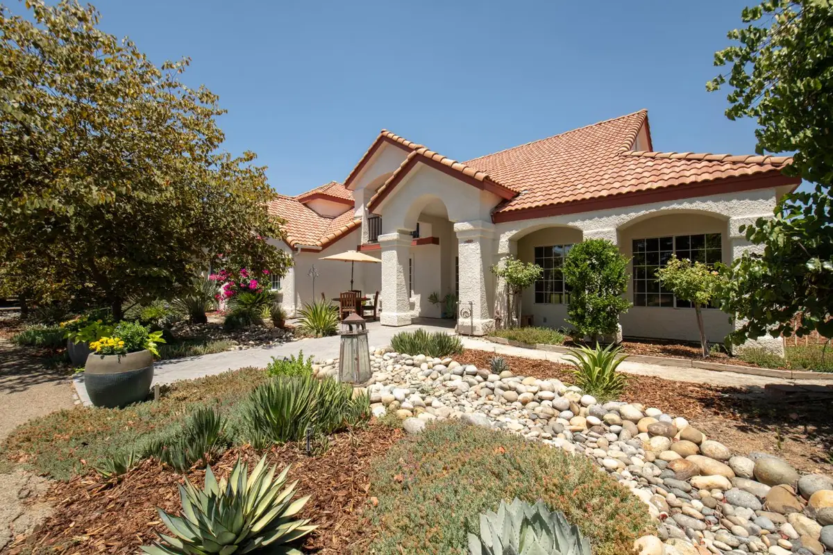 5232 Horseshoe Bend Avenue, Clovis, CA 93619 - #1