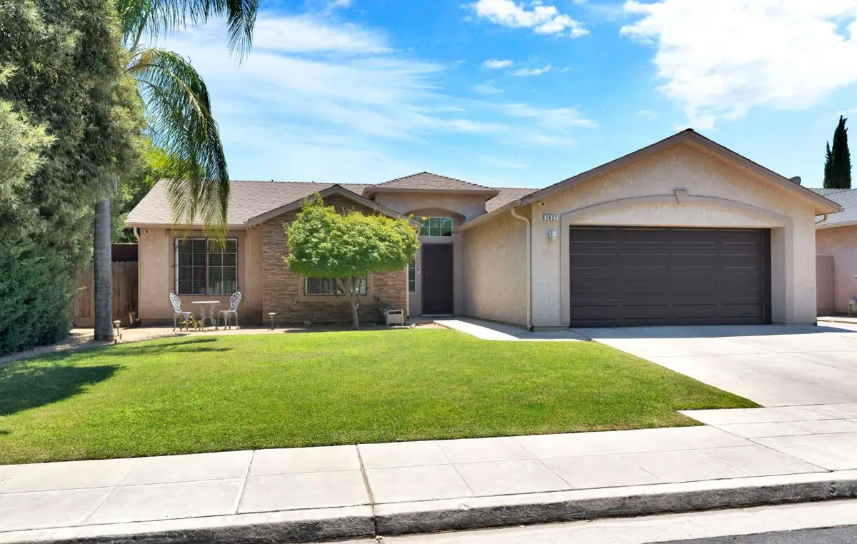 5627 W Hedges, Fresno, CA 93722 - #1