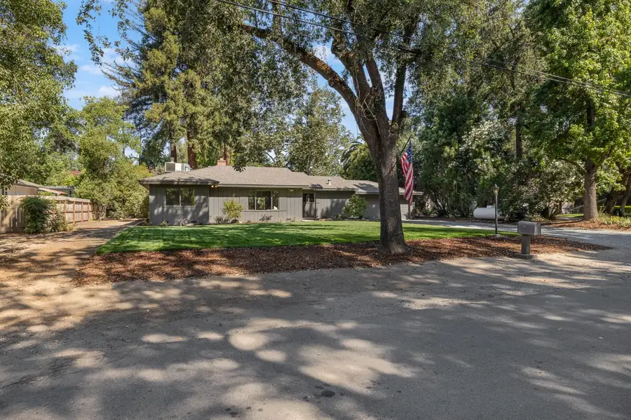 619 Wilderness Drive, Sanger, CA 93657 - #2