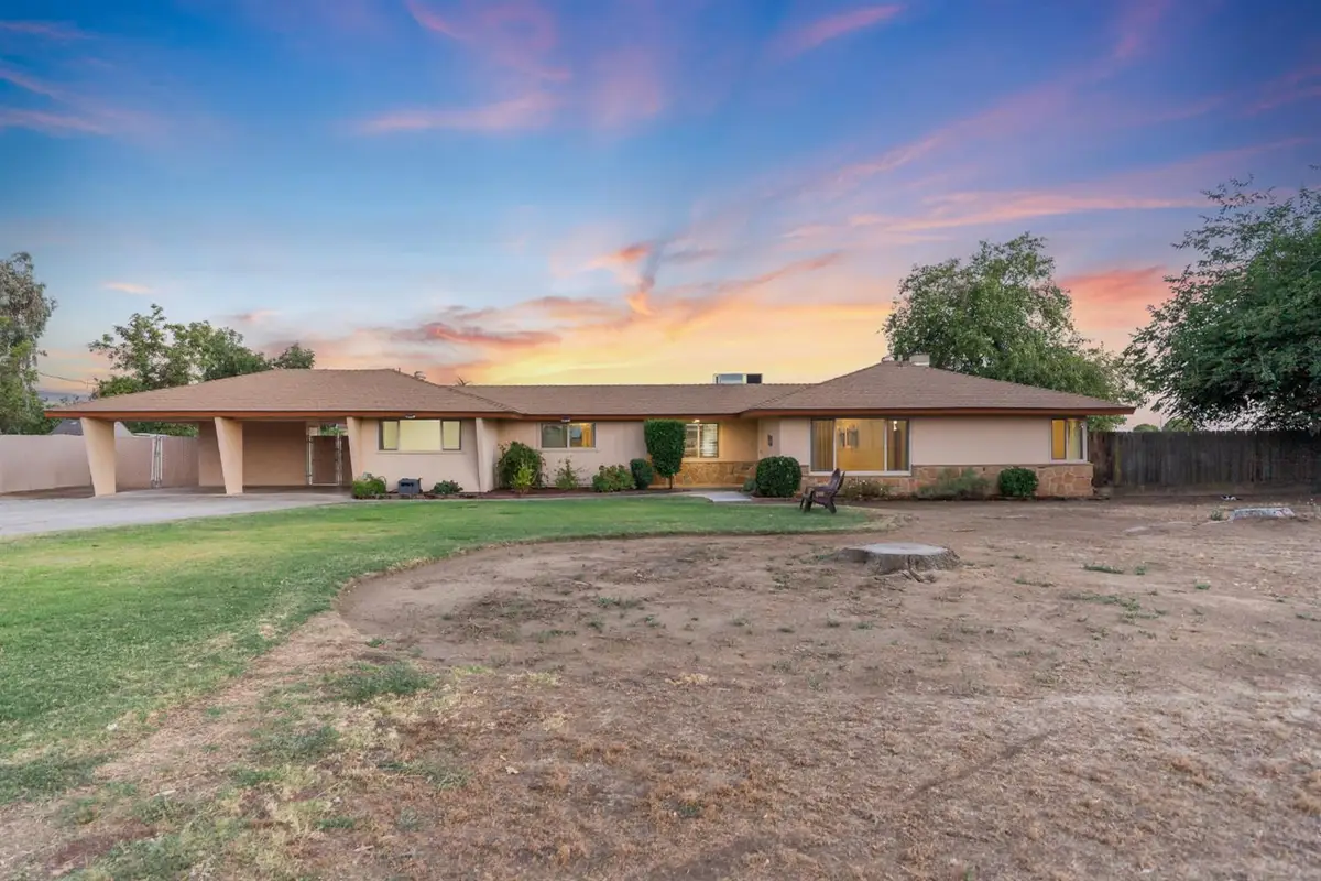 4730 E Richert Avenue, Fresno, CA 93726 - #1