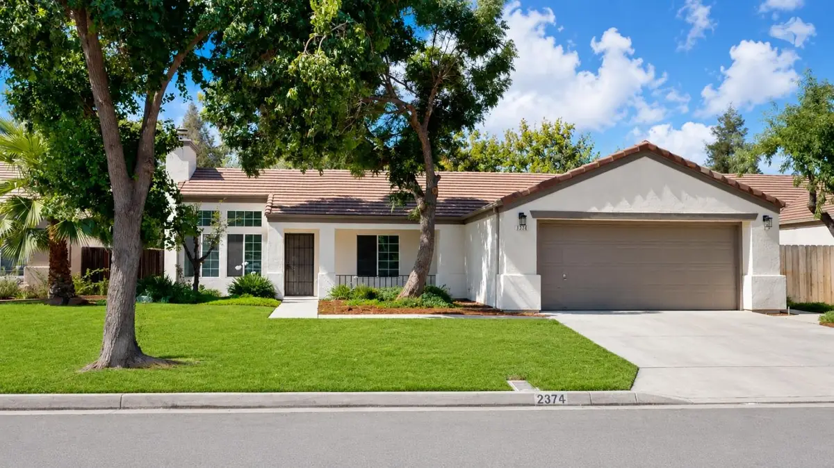 2370 E Jordan Avenue, Fresno, CA 93720 - #1