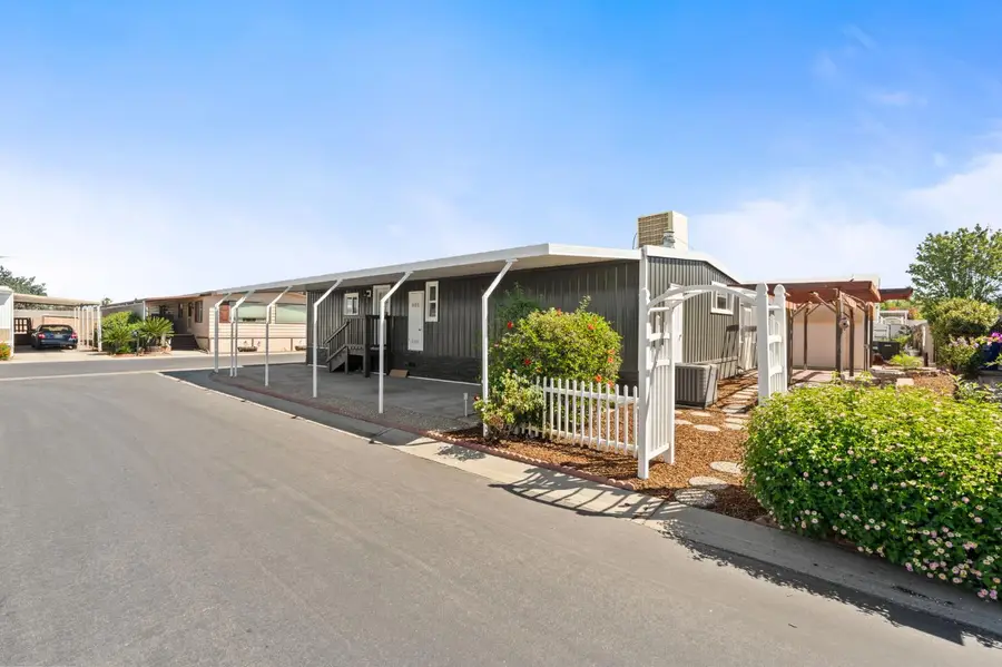 1001 Sylmar Avenue #173, Clovis, CA 93612 - #2