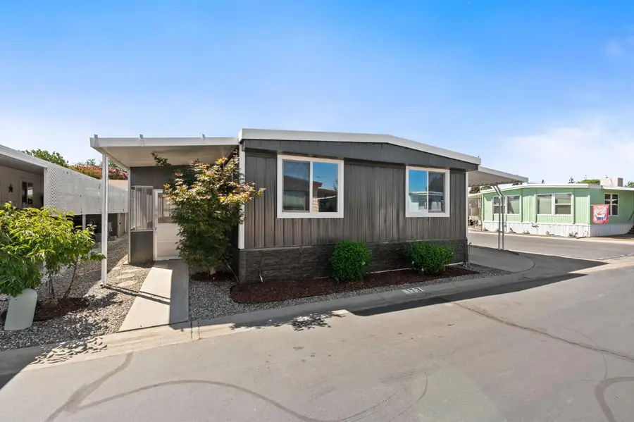 1001 Sylmar Avenue #173, Clovis, CA 93612 - #3
