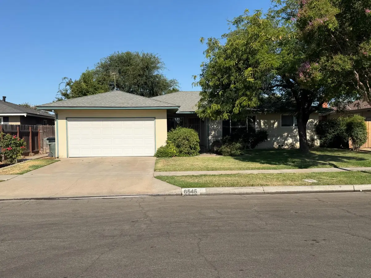 6545 N Raisina Avenue, Fresno, CA 93710 - #1