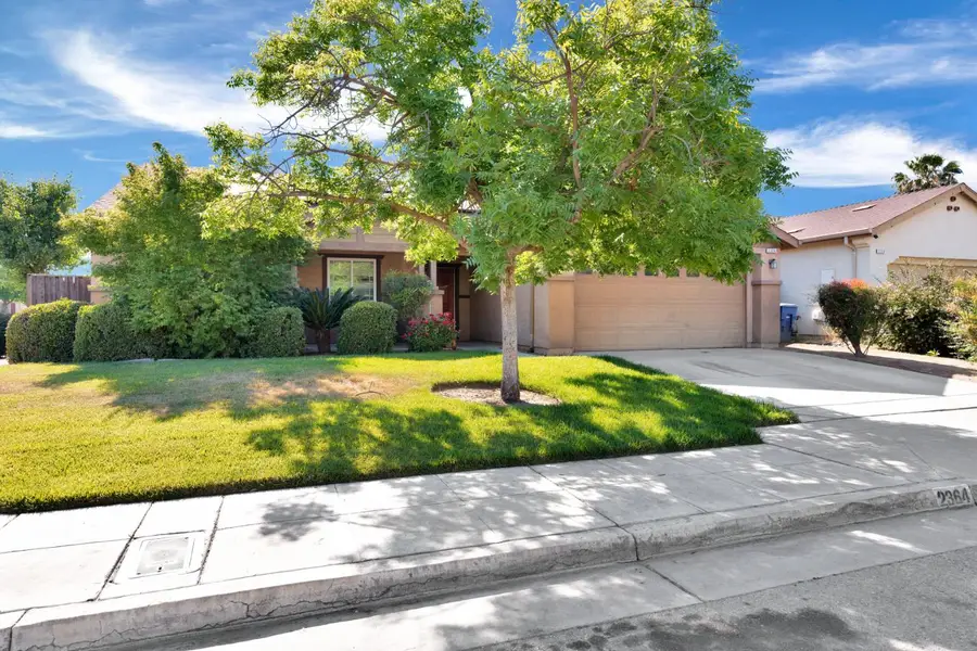 2364 S Rachel Avenue, Fresno, CA 93725 - #2