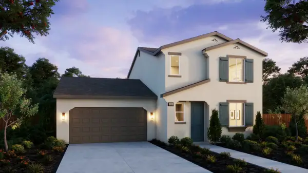 3841 W Owen Avenue N, Visalia, CA 93291