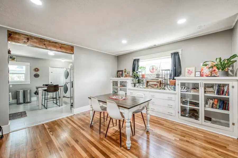 509 E Weldon Avenue, Fresno, CA 93704 - #3