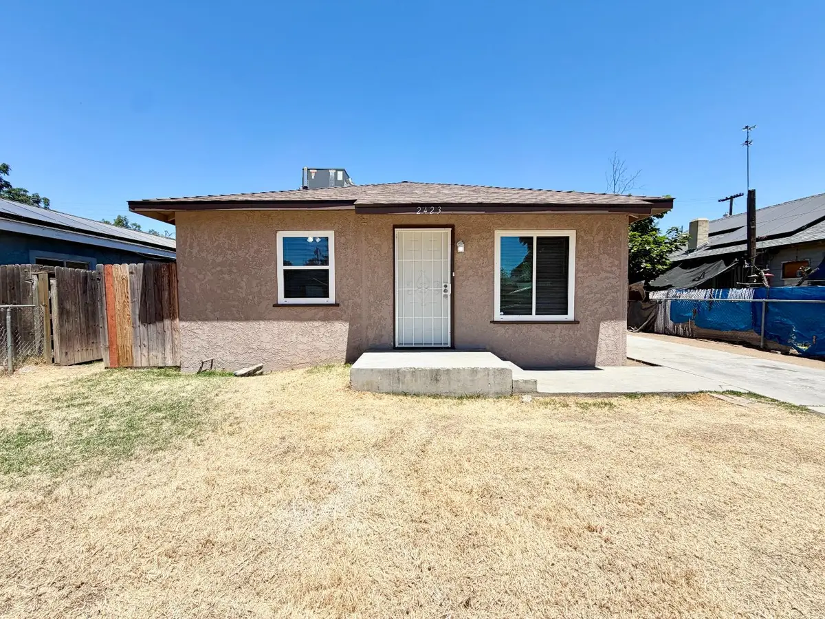 2421 E Clay Avenue, Fresno, CA 93701 - #1
