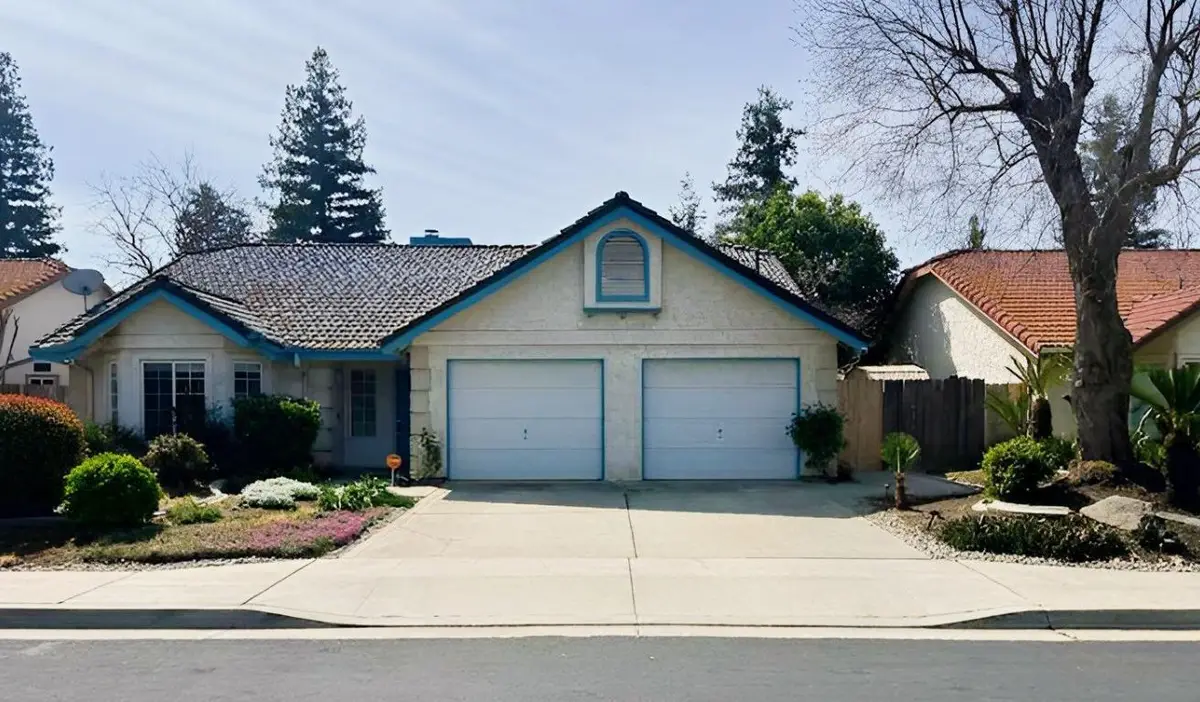 2526 Gibson Avenue, Clovis, CA 93611 - #1