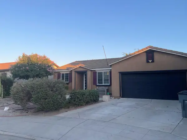 6671 E Harwood Avenue, Fresno, CA 93727