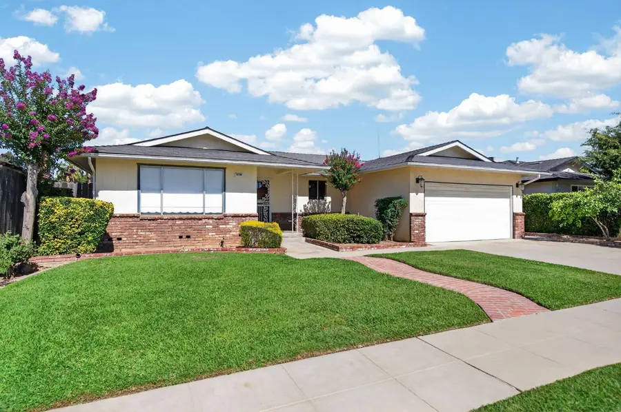 6594 N Woodrow Ave, Fresno, CA 93710 - #3