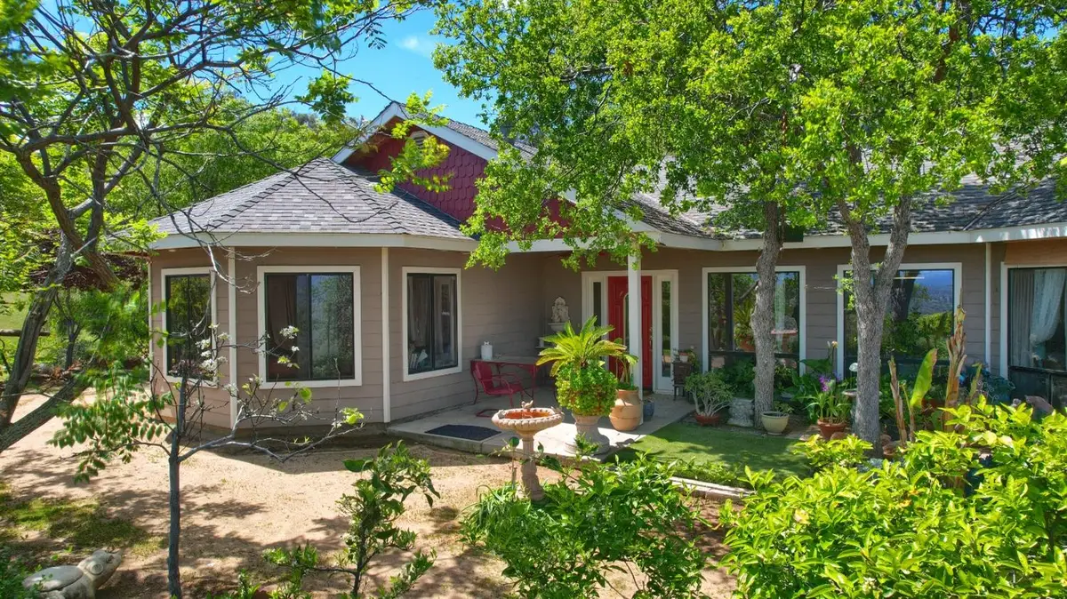 42625 Red Top Mountain Court, Coarsegold, CA 93614 - #1