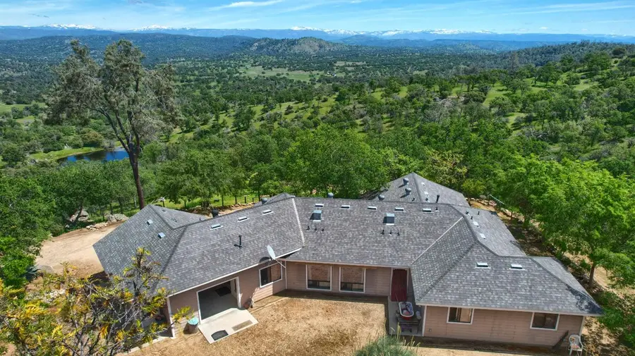 42625 Red Top Mountain Court, Coarsegold, CA 93614 - #2