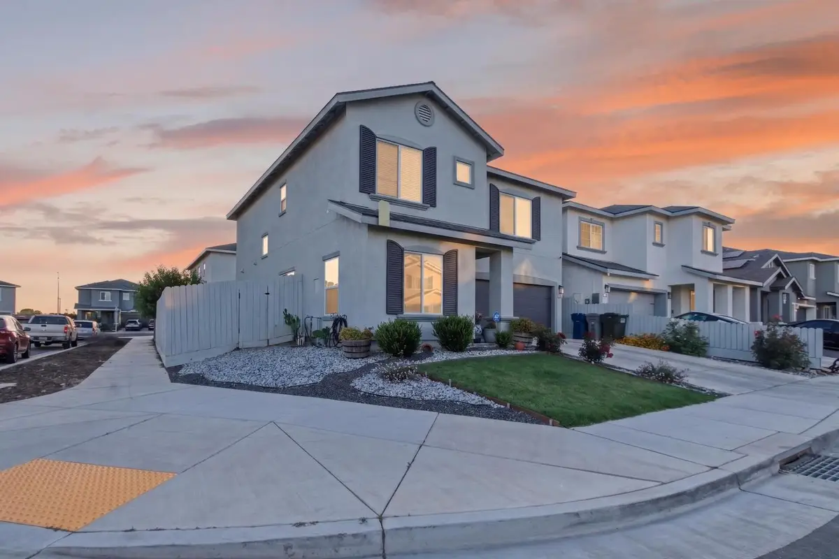 693 Cadiz Avenue, Merced, CA 95341 - #1