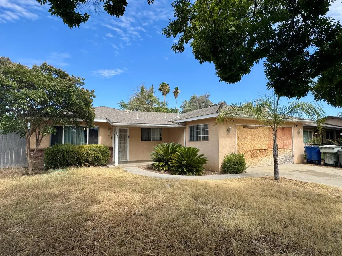 3540 N Stanford Avenue, Fresno, CA 93727 - #1