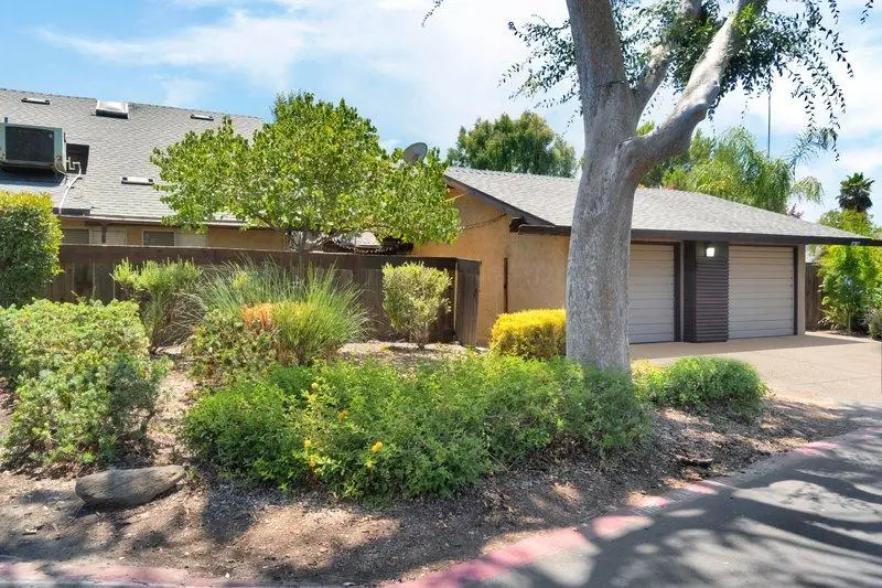 64 W Sierra Avenue #102, Fresno, CA 93704 - #1