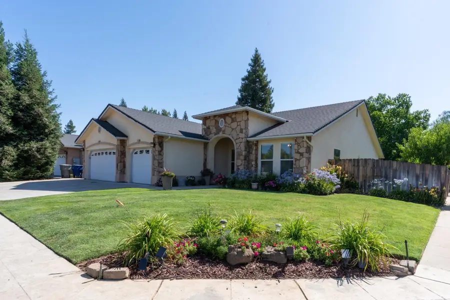 155 N Mckelvy, Clovis, CA 93611 - #2